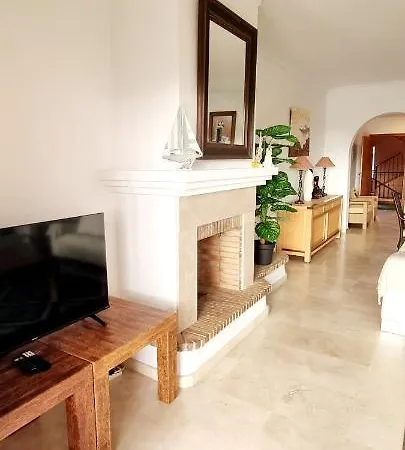 - Playa - En Park Con Terraza Y Jardín Privado Pb6 Villa Estepona