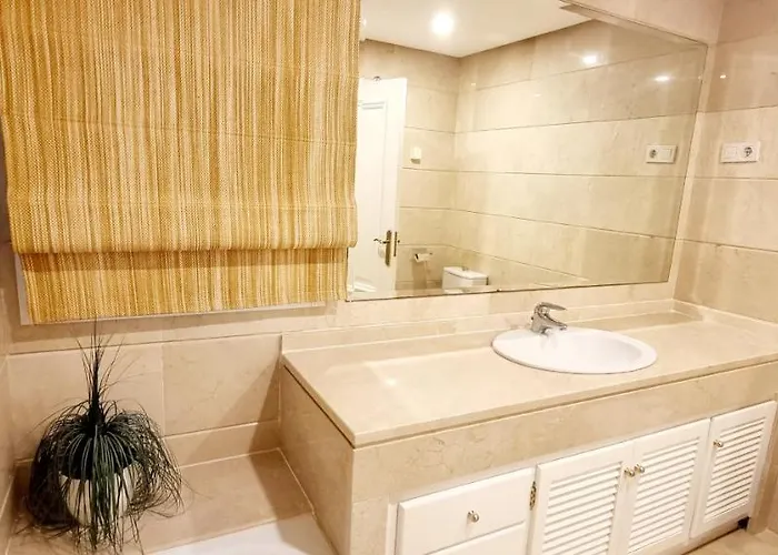 - Playa - En Park Con Terraza Y Jardin Privado Pb6