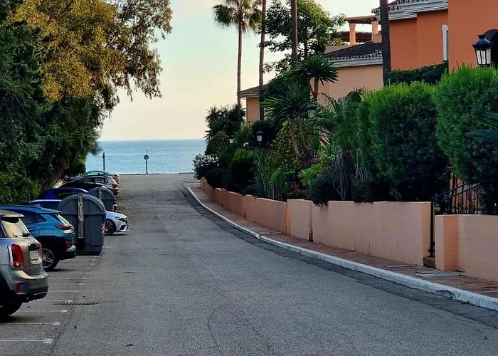 فيلة - Playa - En Park Con Terraza Y Jardin Privado Pb6 إِستيبونا