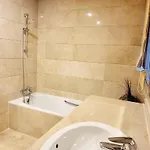 וילה - Playa - En Park Con Terraza Y Jardin Privado Pb6