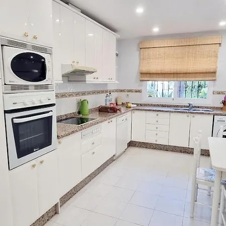 Villa - Playa - En Park Con Terraza Y Jardin Privado Pb6 Estepona
