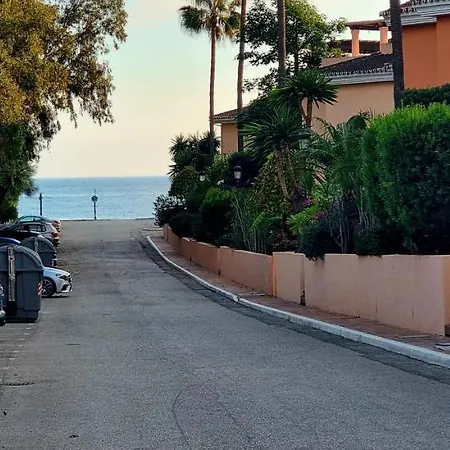 Vila - Playa - En Park Con Terraza Y Jardin Privado Pb6 Estepona