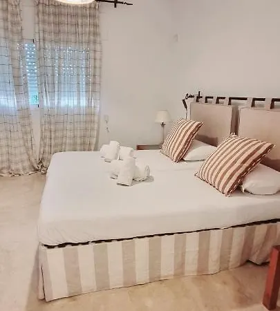 - Playa - En Park Con Terraza Y Jardin Privado Pb6 Estepona
