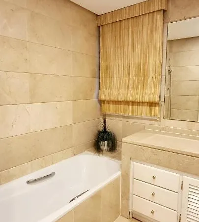 Vila - Playa - En Park Con Terraza Y Jardin Privado Pb6 *