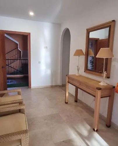 - Playa - En Park Con Terraza Y Jardin Privado Pb6 * 에스테포나