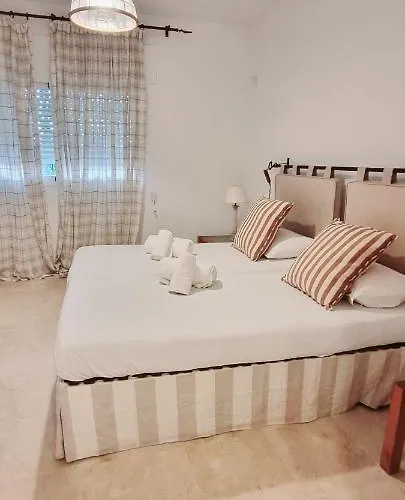 - Playa - En Park Con Terraza Y Jardin Privado Pb6 Estepona