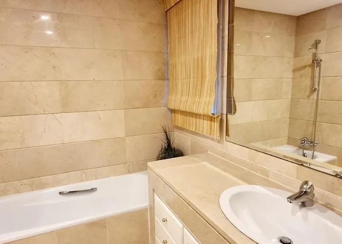 - Playa - En Park Con Terraza Y Jardin Privado Pb6 *